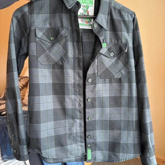 DIXXON Green and Gray Button Down Shirt - Picture 4 of 6